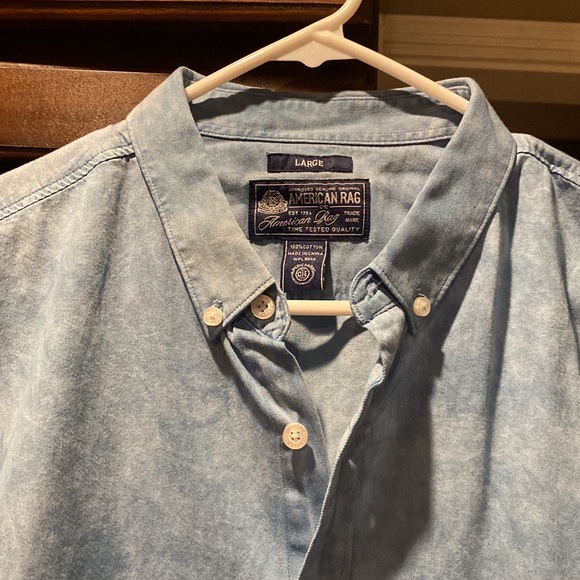 Young mens button up shirt - Picture 2 of 2